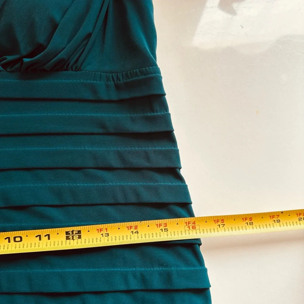 R&M Richards Beautiful dress for a party or wedding - Picture 5 of 11